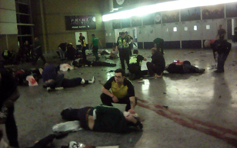 O Estado Islâmico reivindicou responsabilidade pelo ataque de segunda-feira na Arena de Manchester que deixou ao menos 22 mortos, e disse que a ação foi conduzida com um explosivo implantado no show da cantora norte-americana Ariana Grande, de acordo com comunicado divulgado pelo grupo pelo aplicativo de mensagens Telegram