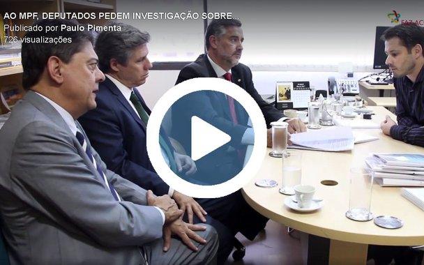 Liderados pelo deputado federal Paulo Pimenta (PT-RS), parlamentares pediram ao Ministério Público Federal que investigue a colaboração da Polícia Federal no filme que aborda a Operação Lava Jato; no pedido, entregue nesta quinta-feira ao procurador Ivan Cláudio Marx, eles pedem apuração quanto aos atos de improbidade administrativa, peculato, abuso de autoridade e prevaricação; deputados classificam como “promíscua” a relação que a Polícia Federal vem mantendo com os realizadores do filme; "Esse filme é uma mentira a começar pelo título", disse o Pimenta, sobre o filme 'Operação Lava Jato, a Lei é Para Todos'