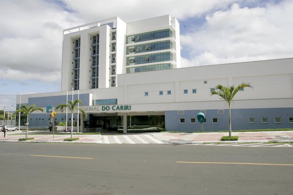 Duas unidades de saúde cearenses irão receber um aporte financeiro do Ministério da Saúde. O Hospital Regional do Cariri, em Juazeiro do Norte, e o Hospital e Maternidade São Vicente de Paulo, em Barbalha, foram contemplados com R$ 11 milhões nesta terça-feira (4)