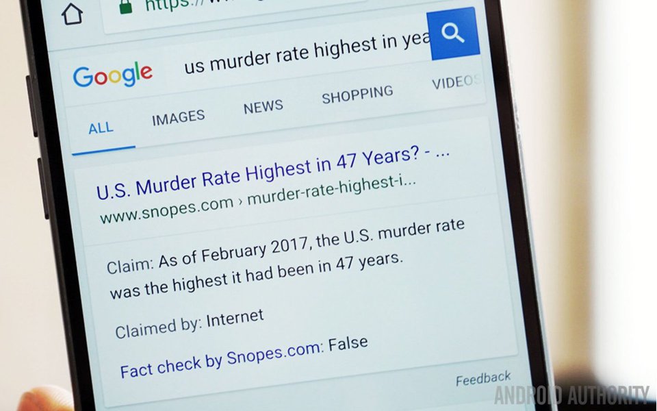 Fat Check, ferramenta do Google utilizado para checar a veracidade de notícias, que foi lançado no Brasil há cerca de dois meses, passará a integrar o buscador da empresa; ferramenta, que funcionava somente em países selecionados e no âmbito do Google News, agora está disponível em todos os idiomas, além do buscador