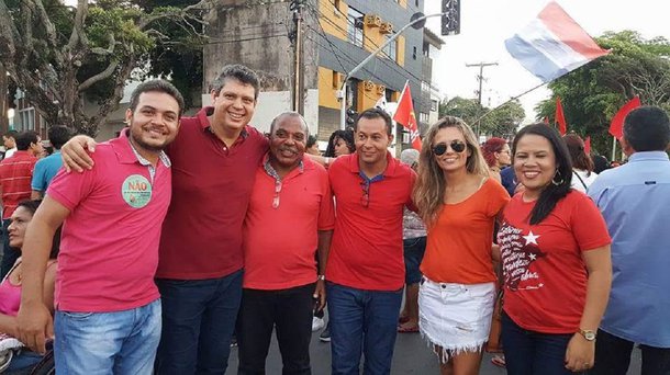 O secretário nacional de Finanças do PT, Márcio Macêdo, considerou que a greve geral do dia 28 foi um dia histórico para o Brasil. "A greve geral, com manifestações em todo o país e em especial a que participei em Aracaju, me emocionou e me fez lembrar uma frase de Lula: Que ninguém, nunca mais, ouse duvidar da capacidade de luta da classe trabalhadora", afirmou Márcio Macêdo.