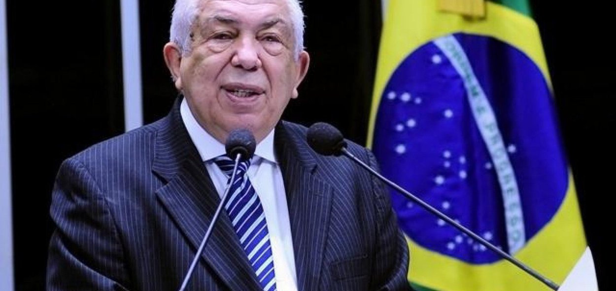 O processo que investigaria o deputado Paes Landim (PTB) na Operação Lava Jato foi devolvido a PGR para nova avaliação; a informação é do gabinete do deputado, que, em nota informou que o ministro Edson Fachin, relator da operação no STF, determinou que não fosse aberto inquérito contra ele; segundo a nota, Paes Landim disse que todas doações recebidas estão legalizadas e as contas foram prestada junto à Justiça Eleitoral