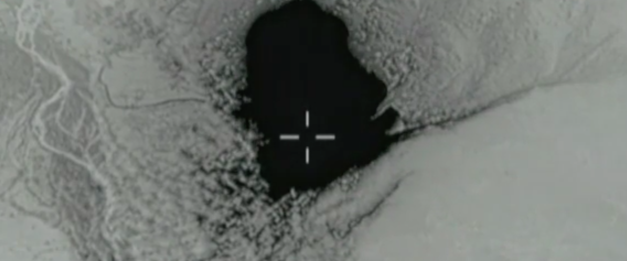 O lançamento da "Mãe de todas as bombas" norte-americana visava atingir terroristas do Daesh na província afegã de Nangarhar; o lançamento da bomba de 9,5 toneladas foi efetuado a partir de um avião MC-130 da Força Aérea norte-americana; Cabul confirmou que pelo menos 36 combatentes do Daesh foram eliminados em resultado do bombardeamento
