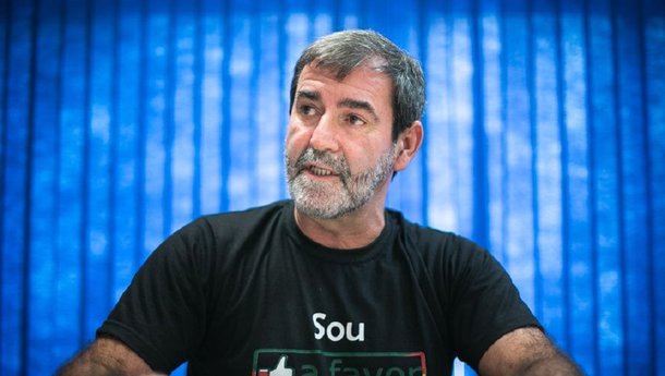 Em entrevista ao Sul21, o presidente do Sindiágua relembra como foi o processo de privatização da água em Uruguaiana e São Gabriel e alerta para o retorno dessa ameaça, no governo Sartori, agora revestida por uma nova roupagem; “O modelo de parceria público-privada que o governo Sartori quer implementar na Região Metropolitana pode inviabilizar a Corsan. Nós iremos conversar com todos os prefeitos que quiserem nos receber para fazer esse alerta. Essa proposta vai repassar dinheiro público, já investido em obras de saneamento na Região Metropolitana, sem licitação, sem nada. A iniciativa privada vai entrar no sistema construído com dinheiro público já arrecadando de cara. Não investe nem um centavo de dinheiro próprio e já sai arrecadando”
