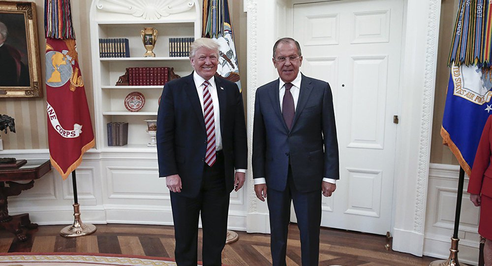 O ministro das Relações Exteriores da Rússia, Sergei Lavrov, disse neste domingo que o presidente dos Estados Unidos, Donald Trump, defendeu uma relação baseada em respeito mútuo entre Washington e Moscou; segundo Lavrov, Trump acredita que só assim os dois países podem aproveitar melhor as chances de lidar com interesses em comum, como a luta contra o terrorismo; "O presidente Trump nunca — nem durante o período de campanha nem depois de se tornar presidente — disse que queria ter relações ruins com a Rússia. Ao contrário, ele disse que queria manter relações respeitosas e normais com todos os países, incluindo a Rússia, que se baseariam em interesses em comum", disse o chanceler russo