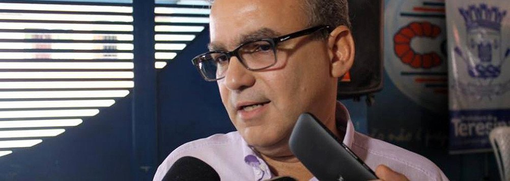 "Temos que informar, de forma realista, sobre a atual situação da prefeitura", justificou o prefeito Firmino Filho; "É importante firmarmos o casamento do governo com seus representantes, para estar mais sintonizado com as demandas da cidade, alinhar o pensamento com os vereadores antigos e se aproximar mais dos novos, e assim, podermos construir propostas para os desafios"