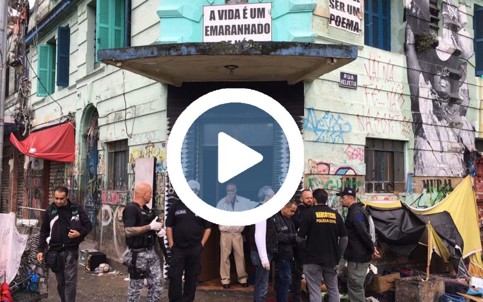 Prefeitura paulistana e o governo do estado deflagraram hoje (21) uma grande operação policial na região da Cracolândia para combater o tráfico de drogas; Polícia Militar e a Secretaria de Segurança Pública ainda não deram informações sobre número de prisões, de feridos e como transcorreu a ação