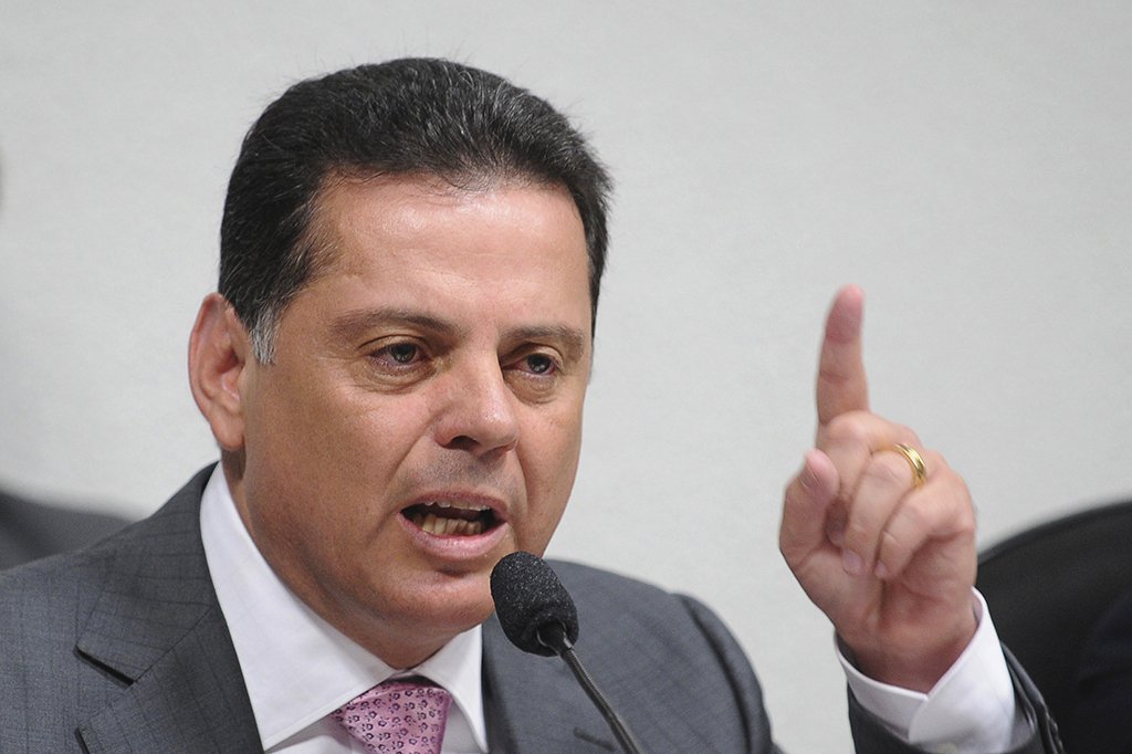 12-06-2012 - Brasília - Brasil - O governador de Goiás, Marconi Perillo (PSDB), presta depoimento à Comissão Parlamentar Mista de Inquérito (CPMI) do Cachoeira. Foto: Wilson Dias/ABr