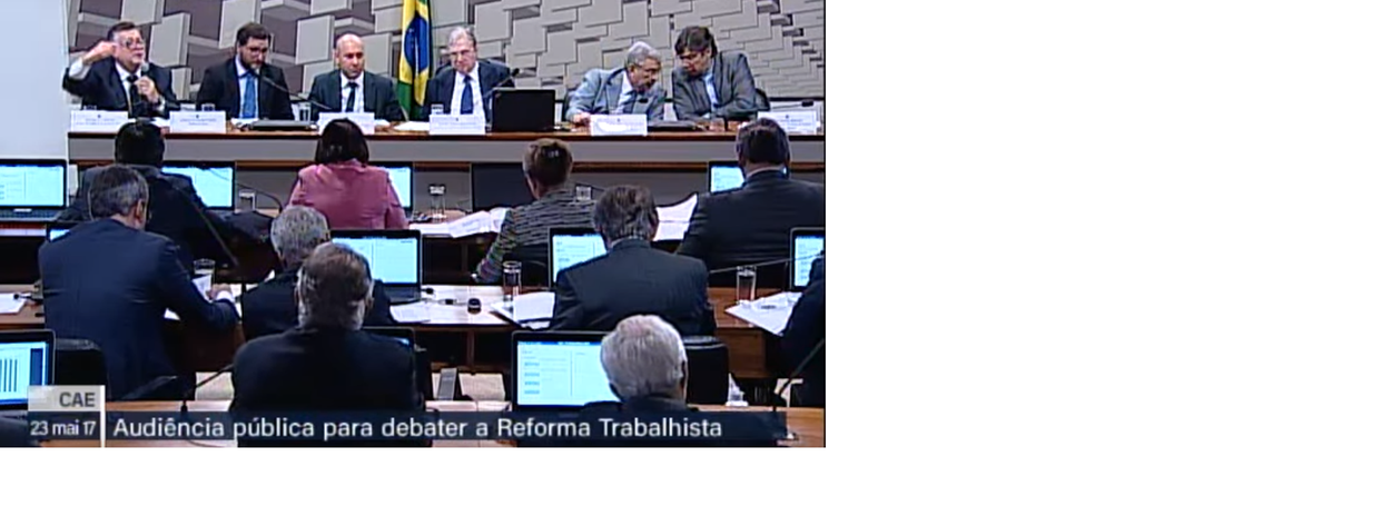 A Comissão de Assuntos Econômicos do Senado está realizando uma audiência pública sobre a Reforma Trabalhista, sob a presidência do Senador Tasso Jereissati (PSDB-CE). Para Tasso, é importante "dar andamento aos trabalhos para mostrar ao país que o Legislativo está funcionando"