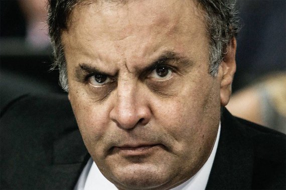 O que dizer após o Senado garantir que Aécio Neves siga praticando corrupção e obstrução de justiça e na iminência da Câmara assegurar o mesmo a Michel Temer? Os dias têm sido assim: o poder que emana do povo é exercido por corruptos para privilegiar e proteger corruptos