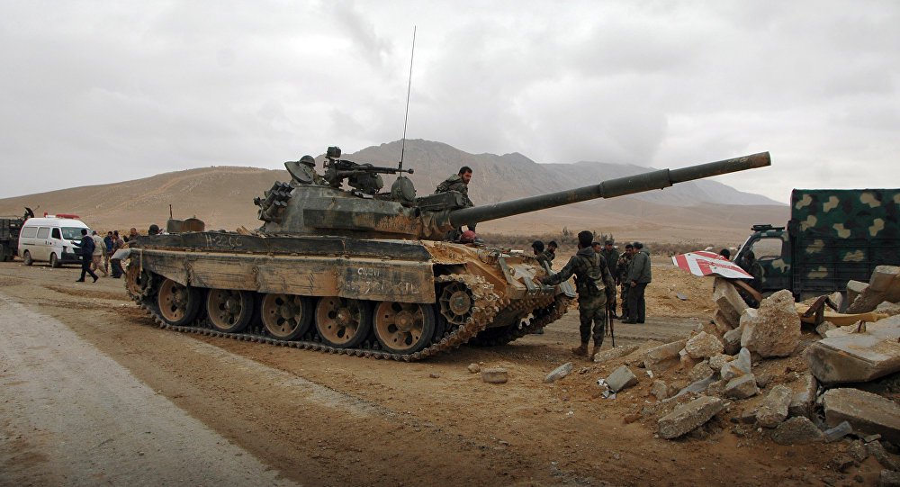 Unidades das forças sírias libertaram dos terroristas do Daesh o aeroporto civil situado a leste da cidade de Palmira, informou à agência Sputnik uma fonte local na sexta-feira (03); segundo a fonte, "unidades da ofensiva do exército sírio eliminaram os últimos focos de resistência do Daesh no aeroporto de Palmira, que já que está sendo completamente controlado pelas forças do governo sírio"