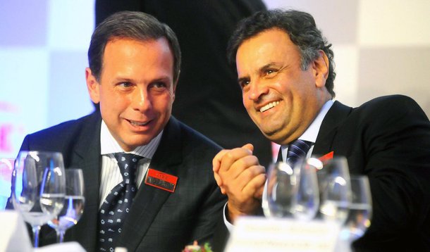 O que preocupa os tucanos mineiros, de modo especial, é a posição do senador Aécio Neves, sua maior estrela. Enquanto isso, João Dória vem fazendo pouco, mas aparecendo muito, o que não é surpresa desde que se sabe que ele é, sobretudo, um profissional de marketing