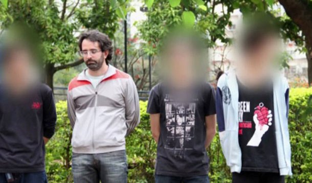 A juíza Cecília Pinheiro da Fonseca, da 3ª Vara Criminal do Fórum da Barra Funda, Zona Oeste da cidade, marcou para 22 de setembro a audiência de julgamento de 18 manifestantes presos em manifestação contra Michel Temer em 4 de setembro de 2016; os acusados respondem por associação criminosa e corrupção de menores e o caso corre sob segredo de Justiça; o capitão do Exército, William Botelho, que estava infiltrado entre os manifestantes, não foi preso e foi absolvido pela Justiça Militar
