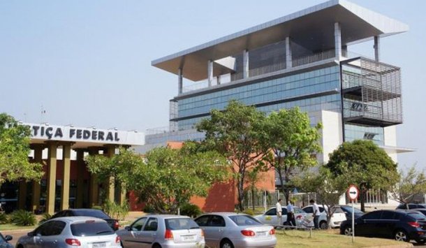 Com as audiências, o juiz decidirá quais dos investigados continuarão presos e quais poderão responder em liberdade, depois de serem alvos da operação Stellio, que desmantelou um esquema de fraudes contra programa de seguro-desemprego e FGTS no Tocantins e em mais seis estado; segundo as investigações, a suspeita é que o grupo tenha causado um prejuízo de R$ 320 milhões