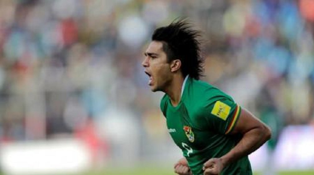 Marcelo Moreno comemora gol da Bolívia contra a Argentina 28/3/17 REUTERS/David Mercado