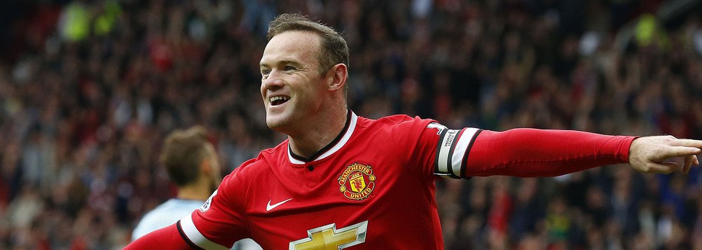 Wayne Rooney marcou no seu retorno ao time titular do Manchester United, que venceu o Burnley, por 2 a 0 pelo Campeonato Inglês, e encostou nos quatro primeiros colocados, estendendo sua sequência invicta na liga para 23 jogos; Rooney, cuja última partida como titular havia sido em 4 de março, começou jogando pela segunda vez em 2017, na ausência do machucado Zlatan Ibrahimovic, e com Mourinho optando por deixar o embalado jovem Marcus Rashford, de 19 anos, no banco de reservas