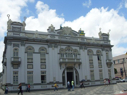 O repasse do Fundo de Participação dos Estados (FPE) para o estado de Sergipe, no terceiro mês do ano corrente, ultrapassou os R$ 194,3 milhões em março; em termos relativos, verificou-se alta real de 8,4%, considerando o efeito da inflação, medida pelo IPCA, em comparação com março de 2016; é o aponta uma análise realizada pelo Boletim Sergipe Econômico, com base nos dados da Secretaria do Tesouro Nacional (STN)
