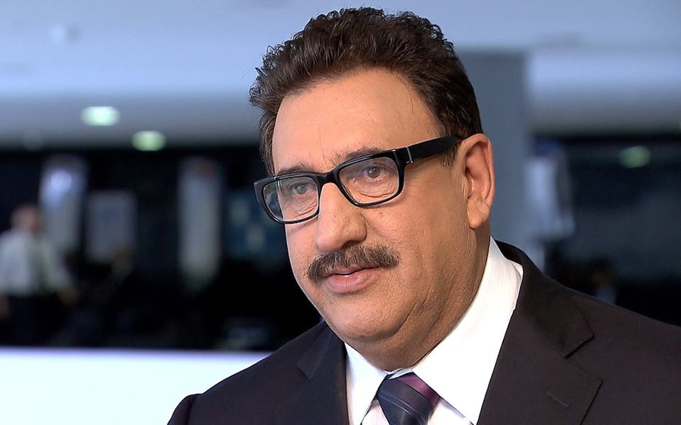 O objetivo é quitar uma dívida de R$ 74 milhões referente ao Imposto de Renda; fazenda, avaliada em R$ 225 milhões, é um dos bens penhorados