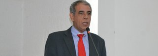 O presidente do PT-TO, o deputado estadual José Roberto, afirmou que que a direção pode punir filiados que não seguirem a orientação do congresso de entregar cargos no governo estadual ou federal - a decisão de deixar a base do governo Marcelo Miranda foi tomada em congresso estadual; “A democracia e o fortalecimento do partido só existe se as instâncias foram respeitadas. O congresso já deliberou”, disse o parlamentar; partido ainda não saiu totalmente da base aliada