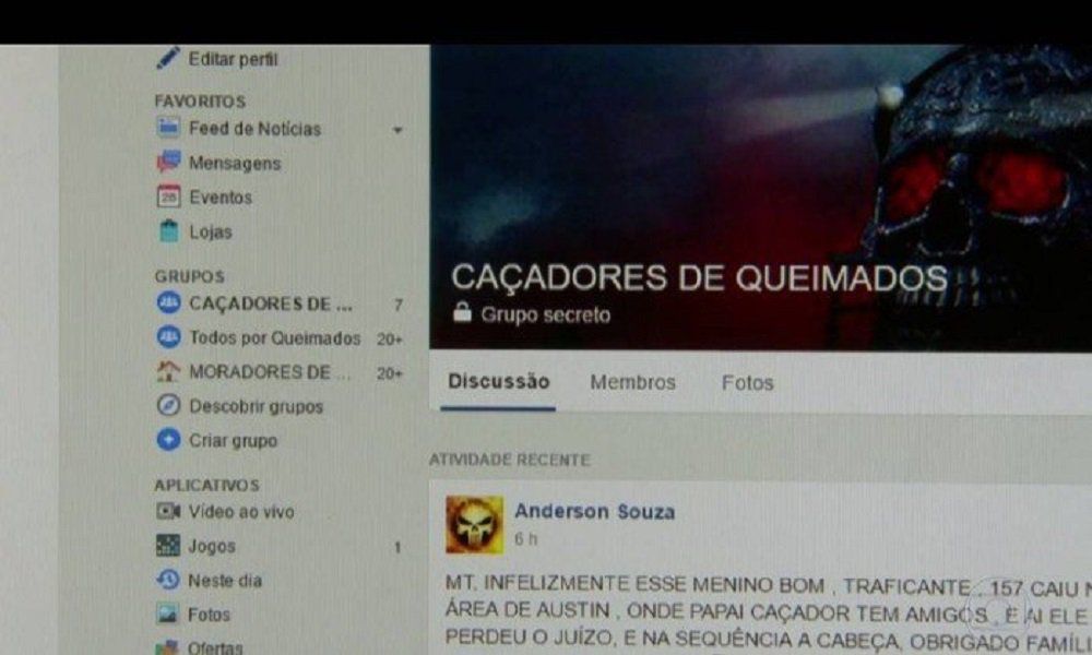 Uma quadrilha de milicianos do município de Queimados está sendo investigada pela Divisão de Homicídios da Baixada Fluminense sob acusação de receber encomendas de assassinatos; os envolvidos usavam um perfil no Facebook, o 'Caçadores de Queimados', por onde recebiam, além de mensagens de apoio, pedidos de execução; depois de terminarem o serviço, eles ainda publicavam as fotos das vítimas; a delegacia conseguiu apurar diversos homicídios cometidos pela quadrilha, a mando de moradores; o delegado responsável pelo caso, Luís Otávio Franco, disse que os "clientes" do grupo costumavam ter suas demandas atendidas