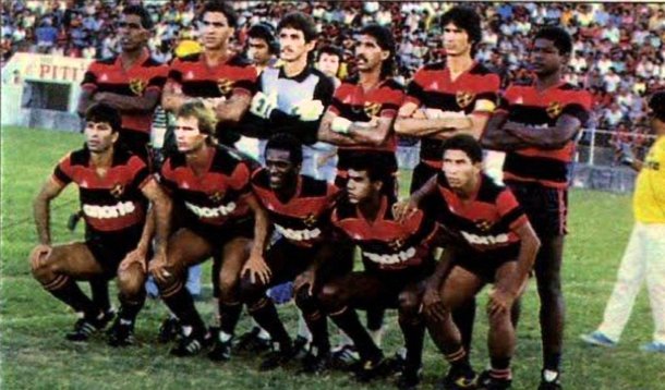 Após 30 anos de disputa na Justiça, o Supremo Tribunal Federal (STF) decidiu hoje (18) que o Sport Club do Recife deve ser considerado o único campeão brasileiro de 1987; por 3 votos a 1, a Primeira Turma da Corte negou recurso protocolado pelos advogados do Flamengo, clube que questionava o título; seguindo voto do relator e torcedor do Flamengo, ministro Marco Aurélio, a maioria dos membros da Primeira Turma entendeu que a primeira decisão proferida pela Justiça de Pernambuco, que deu o título para o Sport, transitou em julgado e não pode ser modificada