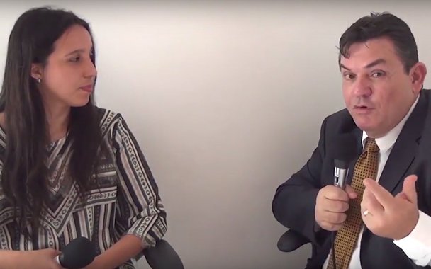 O juiz alagoano Marcelo Tadeu, da 12ª Vara Criminal da Capital, avalia que os brasileiros já questionam as mudanças nos três anos da Operação Lava Jato e as práticas da Procuradoria Geral da República; ele também reclama da partidarização das instituições; Marcelo Tadeu questiona, ainda, que o combate à corrupção precisa ser aplicado com neutralidade e não com investigações dirigidas; veja vídeo