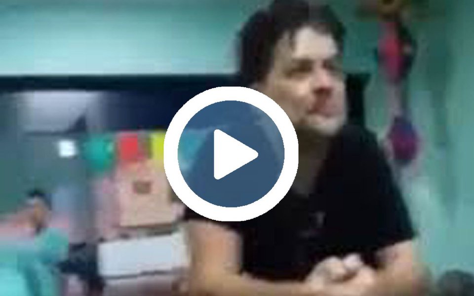 Pally Siqueira, namorada de Fábio Assunção, 45, compartilhou em seu Instagram uma nota divulgada pelo Hospital Memorial Arcoverde, do município de Arcoverde, Sertão de Pernambuco, sobre o vídeo que circulou na internet em que o ator aparece transtornado; segundo o comunicado, um funcionário do hospital fez registro em permissão, e foi demitido; o ator foi detido este final de semana; policiais foram chamados por duas jovens, que afirmaram estar sendo ameaçadas por Fábio Assunção, que estava com sinais de embriaguez; Assunção pagou fiança de dez salários mínimos (R$ 9.370), por decisão do juiz Thiago Pacheco Cavalcanti