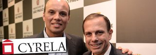 A escandalosa nomeação de Claudio Carvalho de Lima, vice-presidente executivo da Cyrella, para a Secretaria das Subprefeituras de São Paulo mostrou que a ambição de João Doria (PSDB) não tem limites e que ele está disposto a usar a Prefeitura para barganhar apoios; "A Cyrella é a maior empresa do setor. E as subprefeituras são a principal moeda de troca com vereadores. Agora entrega-se essa moeda de troca a um executivo da Cyrella, que tem enormes interesses que dependem da Câmara Municipal, a começar pelo caso do Parque Augusta. Mesmos os piores prefeitos que passaram pela cidade não ousaram uma esbórnia tão ampla, assim, entre interesses públicos e privados", alerta o jornalista Luis Nassif