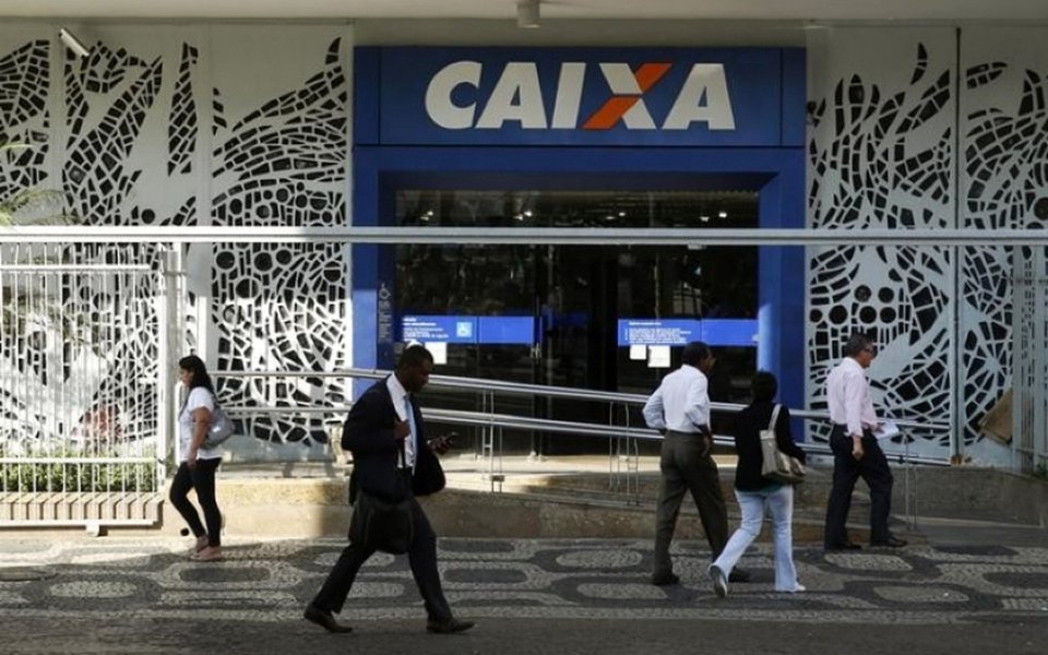 Caixa Seguridade Participações iniciou processo para escolha de parceiros estratégicos para atuar na rede de distribuição da Caixa Econômica Federal com a comercialização de produtos nos ramos de seguros e consórcios; objetivo é explorar a comercialização de seguros habitacional, de automóveis e riscos patrimoniais e diversos, além de consórcios, no "balcão Caixa"