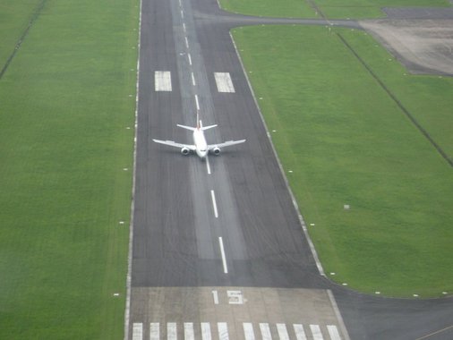 Um decreto do presidente Michel Temer, publicado no Diário Oficial da União, coloca o Aeroporto Regional Orlando Bezerra de Menezes, em Juazeiro do Norte, no Programa Nacional de Desestatização, ao lado de outros 12 terminais no País. Com isso, o equipamento terá concessão oferecida ao setor privado