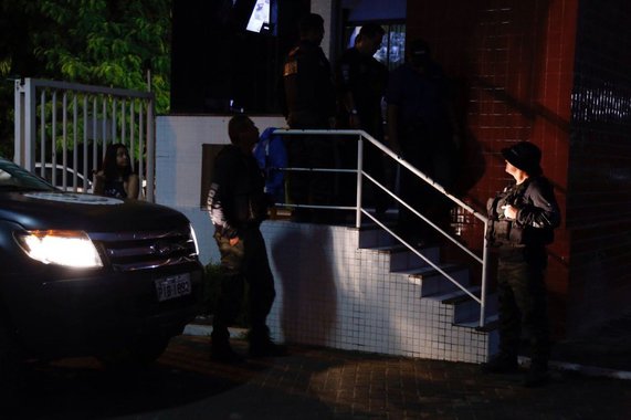 O Grupo de Repressão ao Crime Organizado (Greco) deflagrou a Operação Infiltrados com o objetivo de desarticular uma quadrilha formada por policiais civis suspeita de fraudar concursos públicos; no dia do concurso, em março de 2016, cinco candidatos foram detidos depois de serem flagrados com aparelhos celulares, documentos falsos