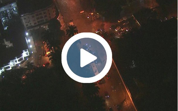 O Rio de Janeiro permanece em estágio de atenção em razão da possibilidade de mais chuvas fortes nas próximas horas em alguns pontos da cidade; a chuva voltou a cair sobre a capital; a prefeitura registrou o recorde de chuva em um único dia de junho nos últimos 20 anos: 247 milímetros na Estação Pluviométrica do Alto da Boa Vista no espaço de 24 horas
 