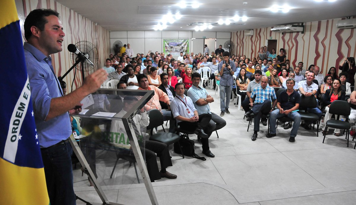 08-03-2016 Assinatura de para contrata��o de Bolsista para EMATER- NC