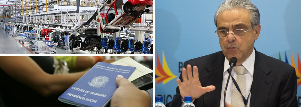 ondagem Industrial, divulgada nesta quarta-feira, 24, pela Confederação Nacional da Indústria (CNI) é mais uma prova do tiro no pé que deu a entidade ao apoiar o golpe levou Michel Temer ao Poder; emprego e o nível de utilização da capacidade instalada recuaram em abril; indicador de evolução da produção caiu para 41,6 pontos, o de número de empregados ficou em 47 pontos e o de utilização da capacidade instalada, em relação ao usual, diminuiu pra 36,6 pontos; "Sem grandes perspectivas de melhora no cenário econômico, os empresários continuam pouco dispostos a investir", diz a CNI, presidida por Robson Andrade 