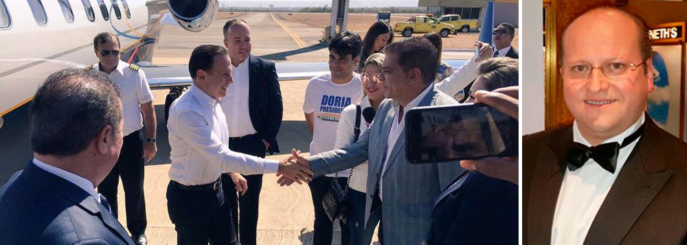 Em mais uma demonstração de conflito de interesses, o prefeito de São Paulo, João Doria (PSDB), usou pelo menos duas vezes avião particular do advogado Nelson Wilians; o profissional representa clientes em 63 processos contra a prefeitura paulista e, ao mesmo tempo, é defensor do próprio Doria em casos particulares, da primeira-dama, Bia Doria, e do Lide, empresa de eventos que o político transferiu para seu filho em 2016; tentando viabilizar sua candidatura à Presidência em 2018, Doria tem se dedicado a viagens com pouca utilidade, que visam apenas sua promoção pessoal