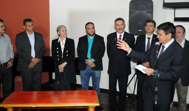 O governador Wellington Dias (PT) assinou os Decretos de Criação das Novas Unidades de Conservação Ambiental do Estado do Piauí e a sanção da Lei Estadual que institui o Sistema Estadual de Unidades de Conservação; para ele, 'o Piauí tem tomado medidas responsáveis para preservar o seu ecossistema e assim poder planejar de forma correta o desenvolvimento, diferente de outros lugares do mundo que são desenvolvidos, mas que exterminaram suas áreas verdes e que sofrem ainda mais com as mudanças climáticas' 