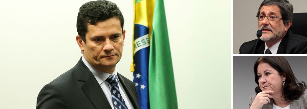 "Tanto Gabrielli como a ex-ministra Miriam Belchior prestaram depoimento e reforçaram que a Petrobras sempre contou com um complexo sistema de controle interno e externo, que jamais identificou a prática de atos ilícitos por parte dos ex-diretores Paulo Roberto Costa e Nestor Cerveró e do ex-gerente Renato Duque", diz nota divulgada pela defesa do ex-presidente Luiz Inácio Lula da Silva