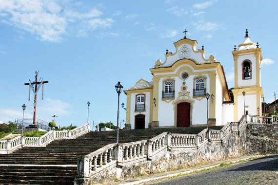 A cidade histórica de São João Del Rey, em Minas Gerais, foi escolhida a mais hospitaleira do Brasil; os dados foram divulgados pela plataforma de hospedagem AirBnb; as cidades de Penha em Santa Catarina e Teresópolis, no Rio de Janeiro, completam o pódio das cidades mais acolhedoras do país, segundo os turistas