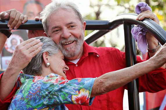 Organizadores da passagem da "Caravana Lula Pelo Brasil" - no Piauí - estão tomando todas as providências para evitar qualquer ataque ou ofensa ao ex-presidente em solo piauiense; petistas adiantaram que não vão aceitar qualquer agressão, ataque ou desrespeito a Lula; esquema para atacar Lula da Silva estaria sendo organizada pela médica Adriana Sousa, do Movimento Vem Pra Rua; ela foi derrotada na eleição para a Câmara Municipal em Teresina, em 2016 