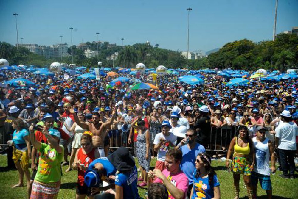 Segundo a ONU, a Nigéria é o país do mundo com o mais forte crescimento populacional; até 2050, o país africano será o terceiro mais populoso do mundo, ultrapassando os EUA e ficando atrás apenas da Índia e da China