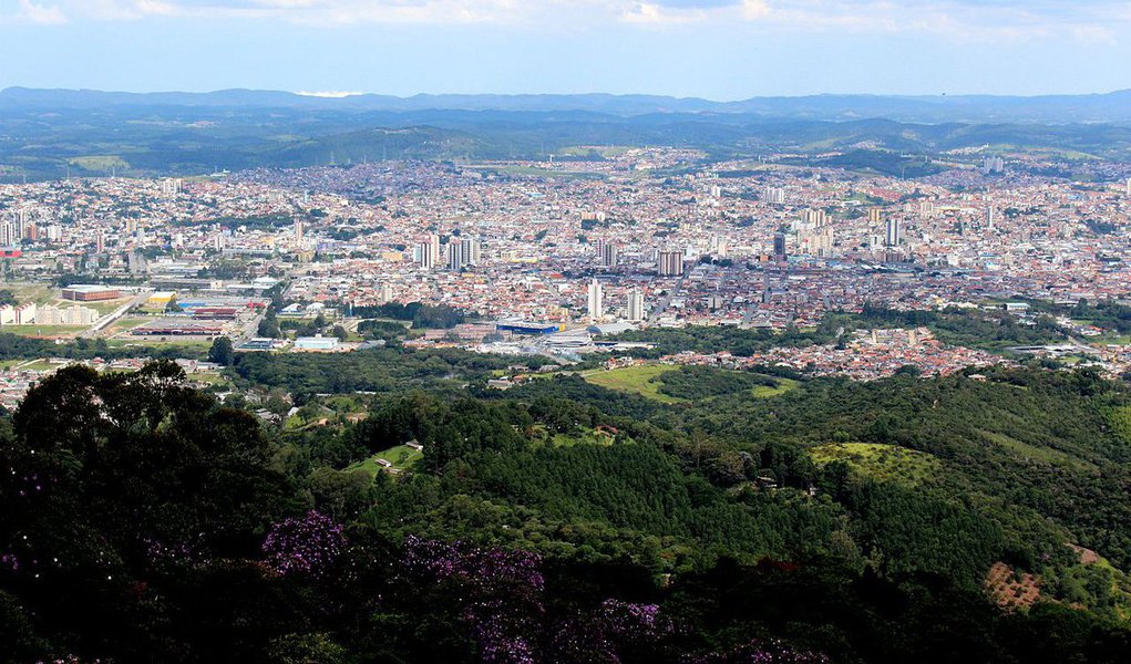 Os municípios de Mairiporã e Mogi das Cruzes, na região metropolitana de São Paulo, receberão, a partir de agora, cerca de R$ 650 mil por ano para fomentar o turismo regional. em proposta de autoria dos 94 deputados estaduais, aprovada nesta quinta-feira (26), 31 cidades paulistas serão classificadas como Municípios de Interesse Turístico (MIT) e receberão recursos para ampliar suas atividades turísticas.