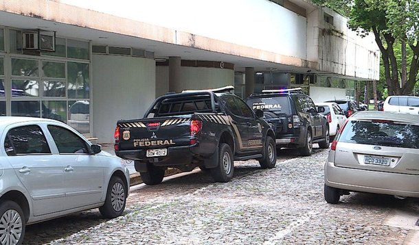 O Clube de Engenharia, entidade que reúne engenheiros de todo o País, divulgou seu apoio ao manifesto organizado por professores e intelectuais em defesa das universidades públicas e contra os atos de violência que têm como alvo a universidade pública brasileira 