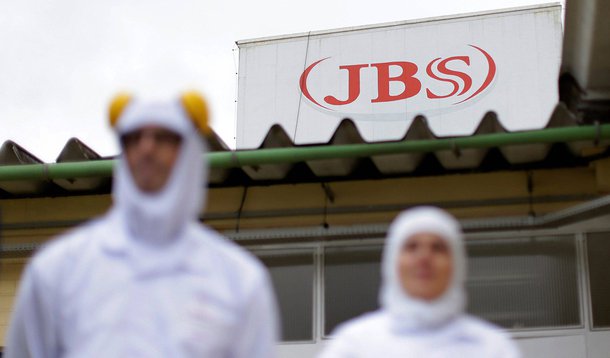 O grupo J&amp;F, controlador da JBS, tem até esta sexta-feira para aceitar a proposta de pagamento de multa de 11,2 bilhões de reais de multa em um acordo de leniência com o Ministério Público Federal (MPF), caso contrário os procuradores considerarão que a proposta de acordo não é mais válida, disse o MPF em nota; o acordo de leniência não foi fechado por divergências sobre o valor da multa a ser paga pelo conglomerado; os procuradores defendem multa de R$ 11,2 bilhões; a holding que controla a JBS propôs pagar R$ 1 bilhão