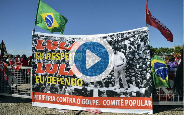 "Hoje Lula senta, cara a cara, pela segunda vez, com o perseguidor-geral da República, Sérgio Moro. Vai lhe dizer umas verdades, como o fez da outra vez. Hoje, é dia de defender Lula, defender o processo justo, defender a democracia. Vamos ocupar Curitiba em solidariedade ao maior presidente que este país já teve", disse em sua página no Facebook o senador Humberto Costa (PT), ao postar um vídeo com multidão acompanhando a passagem do ex-presidente pelas ruas de Curitiba