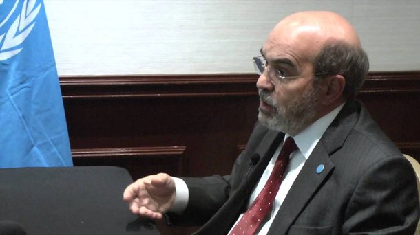 A Organização das Nações Unidas para Agricultura e Alimentação (FAO), fez um alerta nesta segunda-feira na abertura de sua 40ª Conferência, em Roma, sobre o preocupante aumento do número de pessoas com fome no mundo desde 2015, ameaçando vários anos de progresso na área; a FAO ainda não pode precisar o número exato deste acréscimo, mas indica que terá os resultados em setembro; em seu discurso na abertura da conferência, o diretor-geral da agência das Nações Unidas, o brasileiro José Graziano da Silva, disse que quase 60% das pessoas que passam fome no mundo vivem em áreas de conflitos e afetadas por mudanças climáticas