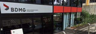 O Banco de Desenvolvimento de Minas Gerais (BDMG) reduziu, novamente, suas taxas para financiamentos a micro e pequenas empresas; o capital de giro estará mais barato e poderá ser utilizado para diversas finalidades, como o pagamento de funcionários, equilíbrio do fluxo de caixa, compra de máquinas e equipamentos, reposição de estoque e expansão do negócio, com taxas a partir 1,64% e prazo de até 48 meses para pagar (taxa anterior: 1,71%)
 