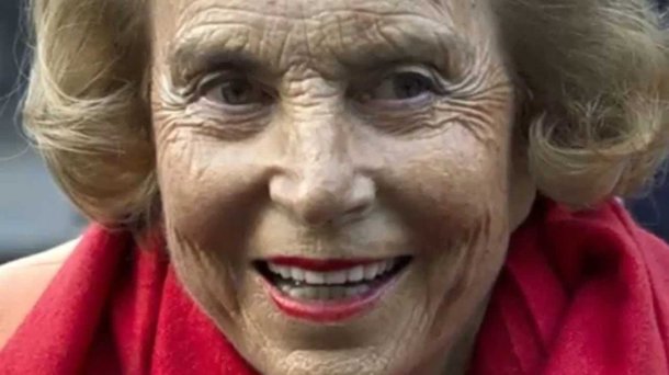 A francesa Liliane Bettencourt, herdeira da multinacional de cosméticos L’Oréal, morreu na madrugada desta quinta-feira (21) em Paris; com fortuna avaliada em US$ 40 bilhões, Liliane era a 14a pessoa mais rica do mundo