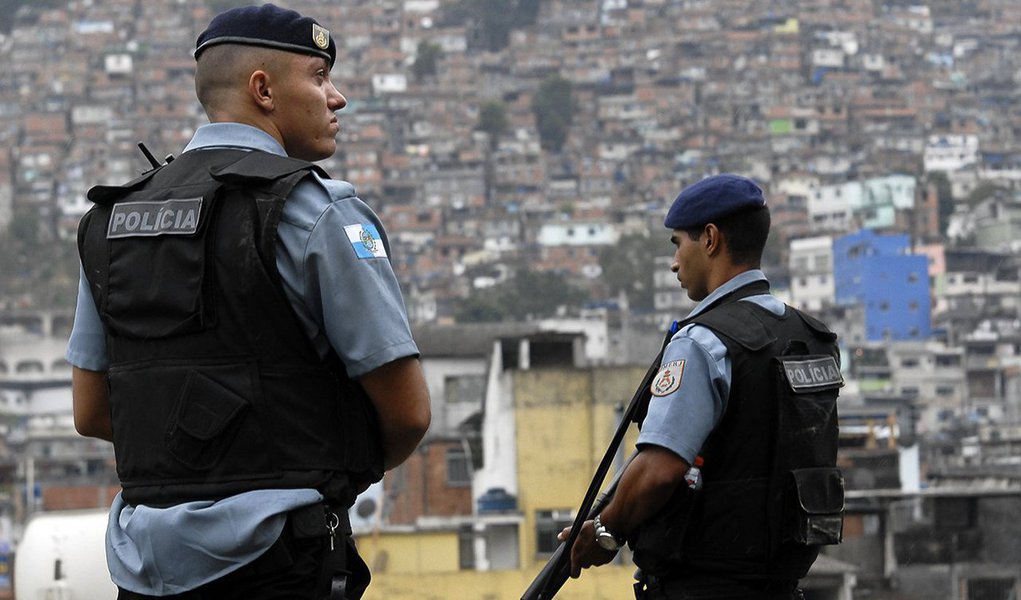 O estado do Rio de Janeiro registrou 125 homicídios decorrentes de intervenção policial em novembro deste ano. O número de casos é 33% superior do que novembro do ano passado, quando a polícia fluminense matou 94 pessoas