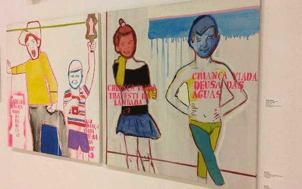 Para o promotor Júlio Almeida, do Ministério Público do Rio Grande do Sul, a exposição "Queermuseu - Cartografias da Diferença na Arte Brasileira", cancelada pelo grupo Santander no domingo (10), em Porto Alegre, não incita pedofilia ou qualquer outro crime; com o cancelamento da mostra na capital gaúcha, São Paulo, Belo Horizonte, Rio de Janeiro e Brasília, mostraram interesse em receber a exposição