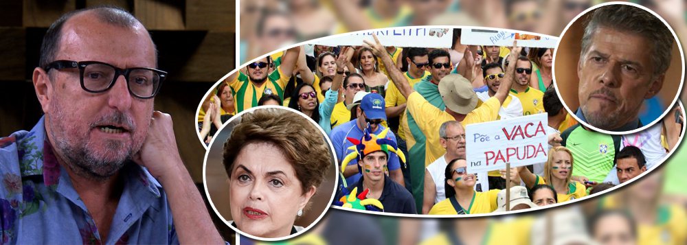 "O Brasil machista pegou pesado com a presidente Dilma, a chamava de vaca na varanda gourmet, e as redes de TV incentivavam. A mídia brasileira foi pior ou igual que Zé Mayer em relação a Dilma", comparou o jornalista Xico Sá, pelo Twitter, onde lembrou de "todas as emissoras de TV aberta do Brasil filmar e apoiar cartazes com 'Dilma vaca' e abrir o microfone para gritos machistas" durante as manifestações que defendiam o impeachment; "Aqueles machões ridículos com camisas da CBF corrupta berravam 'Dilma vaca' para felicidade das redes de tvs. E os âncoras riam felizes", lamenta o jornalista, que aponta "erro histórico"